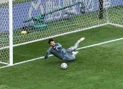 C7娱乐app-包含巴列卡诺队员疑似因伤退出比赛！的词条