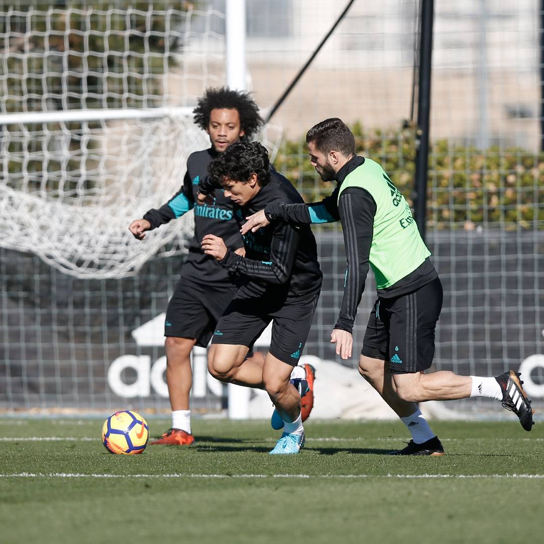 大战在即：马德里双雄再掀激烈对决的简单介绍